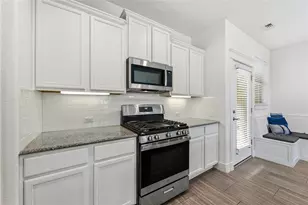 10904 Railway Ln, Austin, TX 78717 - Photo 15