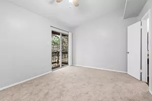 1815 River Crossing Cir, Austin, TX 78741 - Photo 15