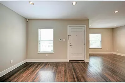 1014 E 14th Street, Austin, TX 78702 - Photo 1