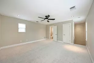 1014 E 14th St, Austin, TX 78702 - Photo 23