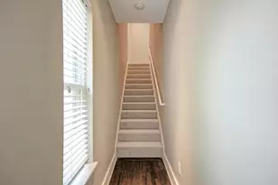 1014 E 14th St, Austin, TX 78702 - Photo 21