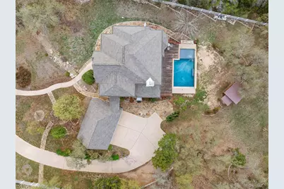 408 Saddlehorn Drive, Dripping Springs, TX 78620 - Photo 33