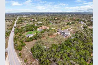 408 Saddlehorn Drive, Dripping Springs, TX 78620 - Photo 7