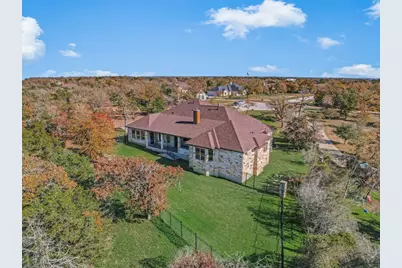 121 Wagon Gap Court, Bastrop, TX 78602 - Photo 29