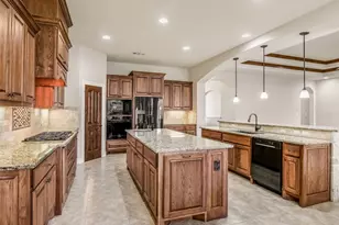 121 Wagon Gap Ct, Bastrop, TX 78602 - Photo 9