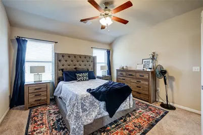 5901 Scenic Lake Drive, Georgetown, TX 78626 - Photo 31