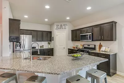 6705 Shiva Kamini Way Way, Manor, TX 78754 - Photo 7