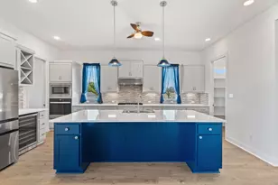 104 Rock Bend Ct Rock Bend Ct, Marble Falls, TX 78654 - Photo 7