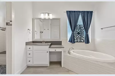 104 Rock Bend Court Rock Bend Court, Marble Falls, TX 78654 - Photo 13