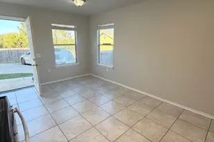 17808 Golden Valley Dr, Manor, TX 78653 - Photo 5
