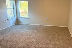 17808 Golden Valley Dr, Manor, TX 78653 - Photo 9