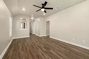 1304 Salt Lick Dr, Georgetown, TX 78633 - Photo 11