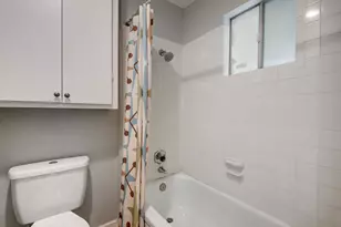 8204 Exmoor Dr, Austin, TX 78757 - Photo 15
