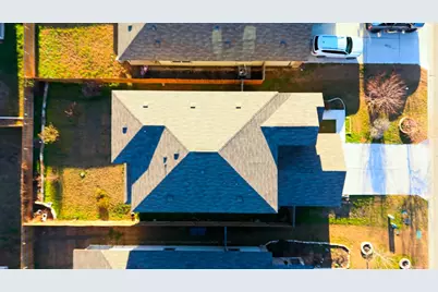 208 Greatest Gift Way, Jarrell, TX 76537 - Photo 5