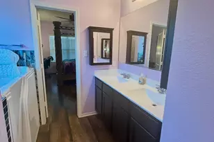 208 Greatest Gift Wy, Jarrell, TX 76537 - Photo 13