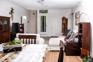 208 Greatest Gift Wy, Jarrell, TX 76537 - Photo 7