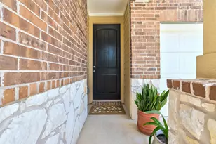 112 Rocking R Ct, Georgetown, TX 78633 - Photo 3