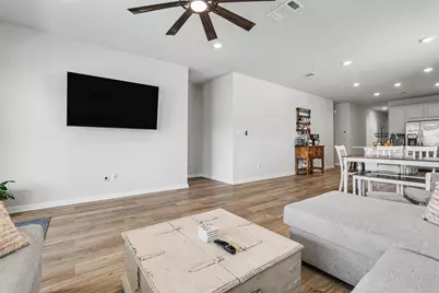 112 Rocking R Court, Georgetown, TX 78633 - Photo 15