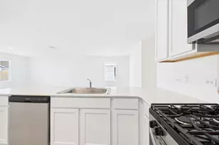 250 Twilight Breeze Wy, Hutto, TX 78634 - Photo 5