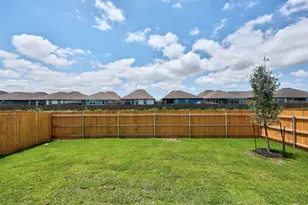 1008 Universal Dr, Hutto, TX 78634 - Photo 29