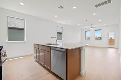 1008 Universal Drive, Hutto, TX 78634 - Photo 13