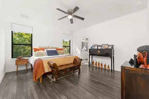 6409 Berkman Dr, Austin, TX 78723 - Photo 13