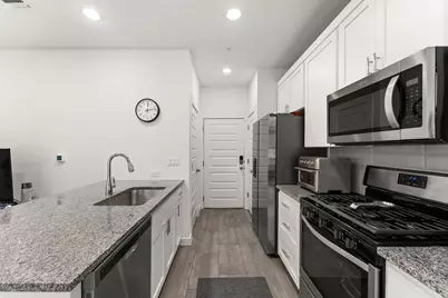 6409 Berkman Drive #9, Austin, TX 78723 - Photo 7