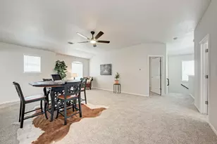 1704 Stonehaven Ln, Round Rock, TX 78665 - Photo 33