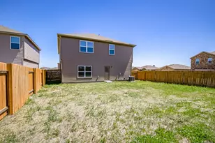 101 Hyacinth Way, Jarrell, TX 76537 - Photo 3