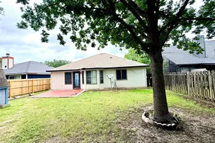 206 Sunshadow Dr, Lockhart, TX 78644 - Photo 23