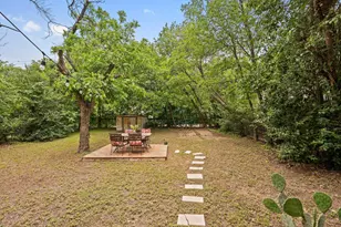 5206 Duval St, Austin, TX 78751 - Photo 27