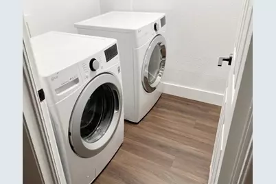 5700 Signal Point, Austin, TX 78724 - Photo 15