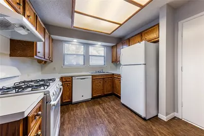 2103 Boxwood Path, Round Rock, TX 78664 - Photo 15