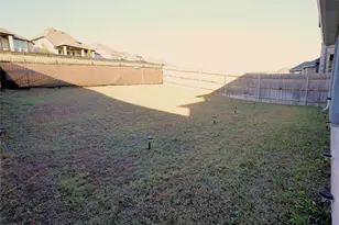 8014 Purple Aster Pass, Lago Vista, TX 78645 - Photo 19