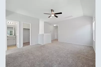 8014 Purple Aster Pass, Lago Vista, TX 78645 - Photo 19