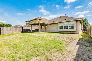 124 Compass Ln, Kyle, TX 78640 - Photo 33
