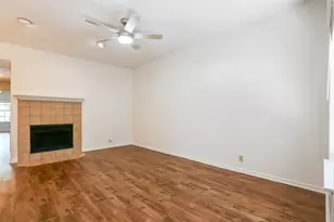 203 E 31st St, Austin, TX 78705 - Photo 15