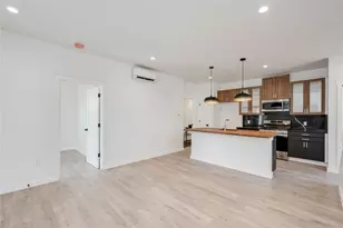 1315 Clearfield Dr, Austin, TX 78758 - Photo 11