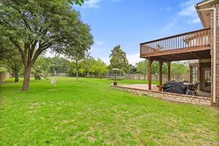 3814 Forest Creek Dr, Round Rock, TX 78664 - Photo 31