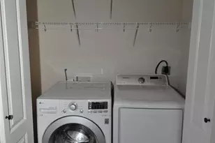 1900 Scofield Ridge Pkwy, Austin, TX 78727 - Photo 13