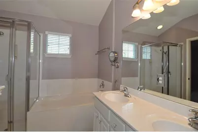 1900 Scofield Ridge Parkway #5403, Austin, TX 78727 - Photo 15