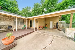 1104 Kinney Ave, Austin, TX 78704 - Photo 3