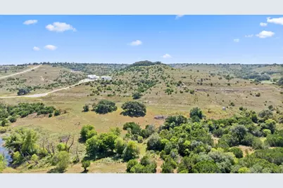 000 Flickering Sky Circle, Blanco, TX 78606 - Photo 7