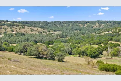 000 Flickering Sky Circle, Blanco, TX 78606 - Photo 11