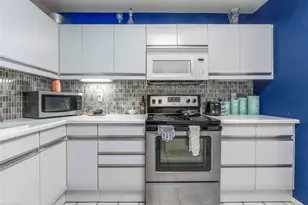 40 N Interstate 35 Hwy, Austin, TX 78701 - Photo 3