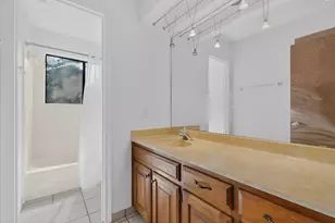5107 McKittrick Canyon Dr, Austin, TX 78759 - Photo 27