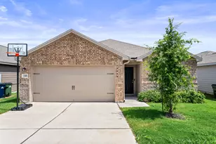 216 Wincanton Ln, Jarrell, TX 76537 - Photo 5