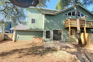 8716 Clearbrook Trail, Austin, TX 78729 - Photo 5
