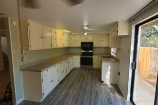8716 Clearbrook Trail, Austin, TX 78729 - Photo 11
