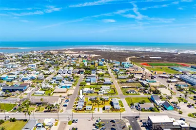 340 N Alister Street #3, Port Aransas, TX 78373 - Photo 3